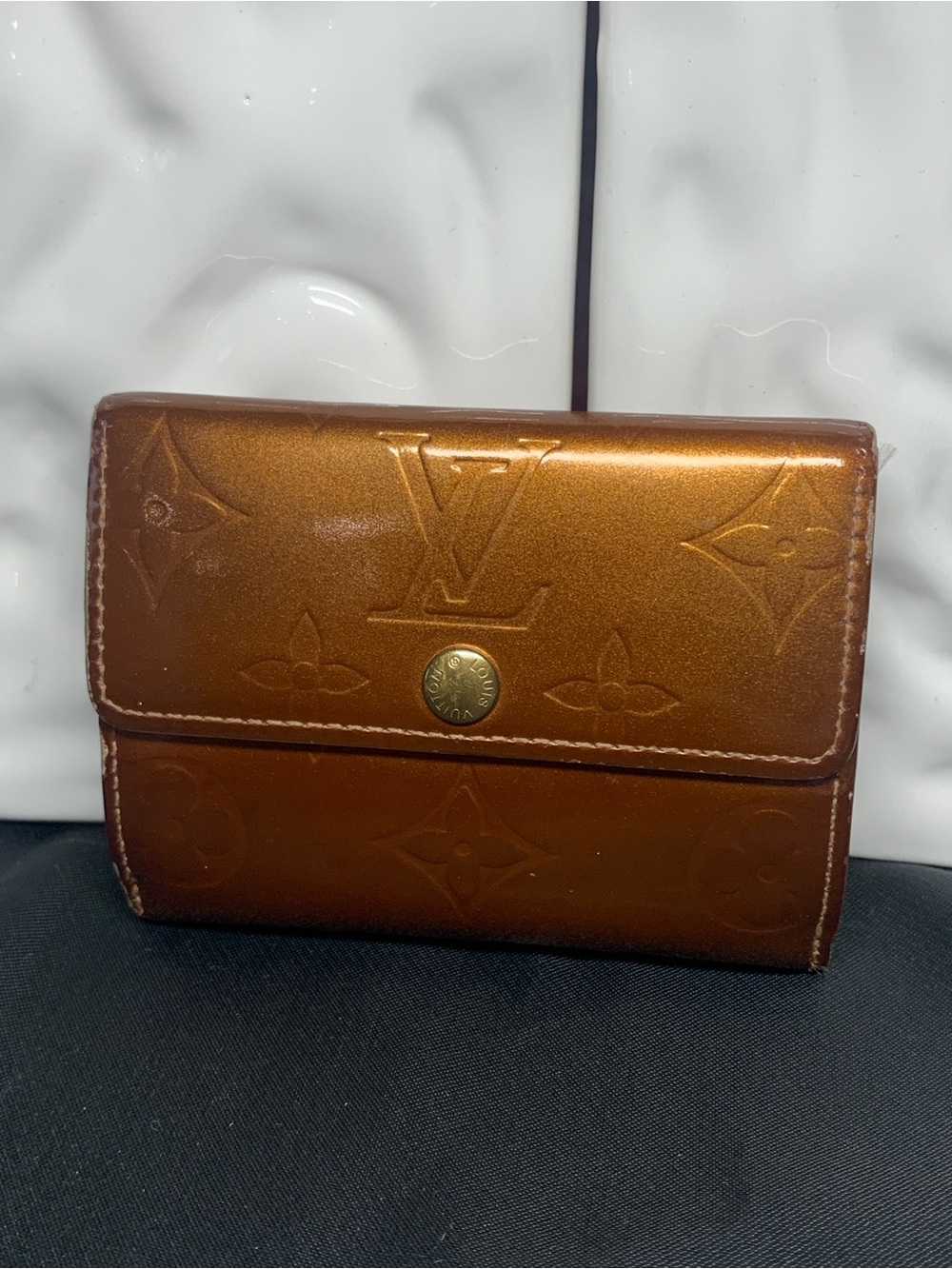 Louis Vuitton Bronze Vernis Monogram Compact Card Holder